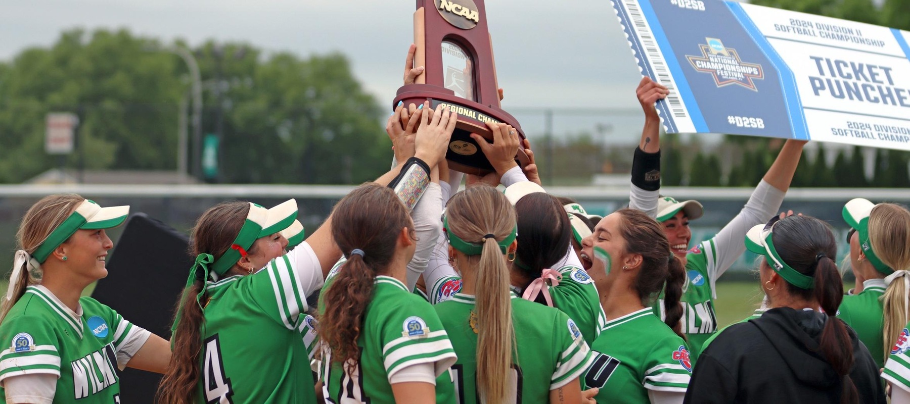 BACK-TO-BACK: Softball Wins East Region With Convincing 12-0 Shutout Over Adelphi